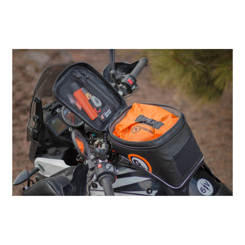 Load image into Gallery viewer, Giant Loop Fandango Tank Bag - Grey
