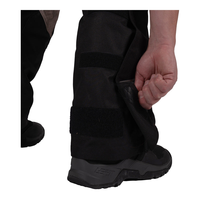 Load image into Gallery viewer, Leatt 5.5 ADV FlowTour Pant (Short) - Stealth

