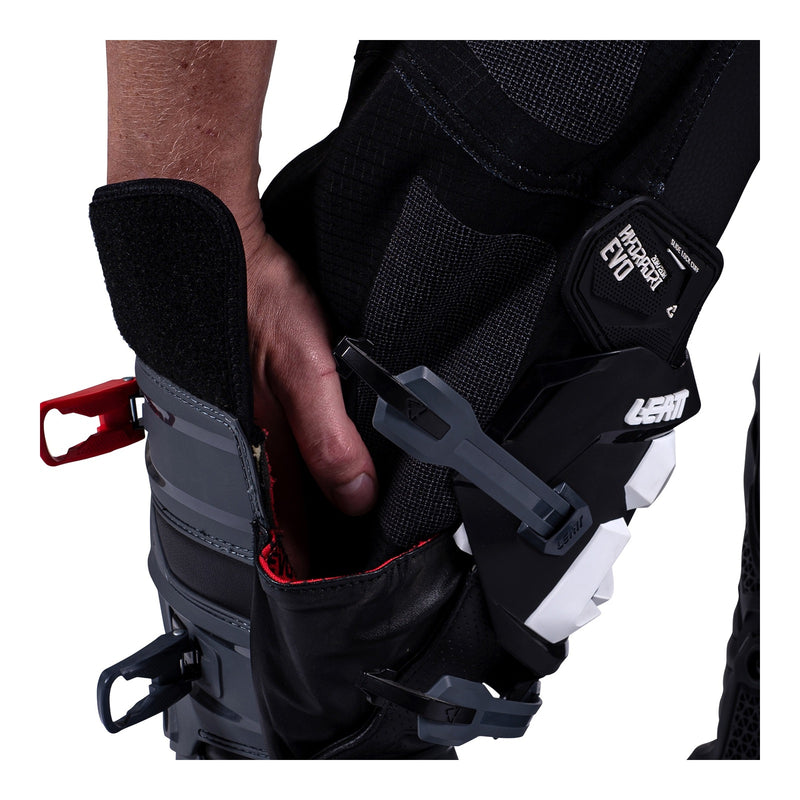 Load image into Gallery viewer, Leatt 5.5 ADV Rally Pant - Stealth
