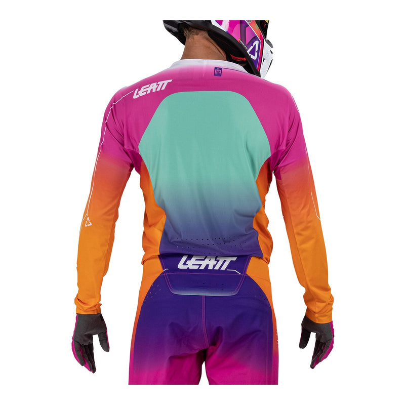Load image into Gallery viewer, Leatt 2026 5.5 UltraWeld Jersey - Pinata Teal
