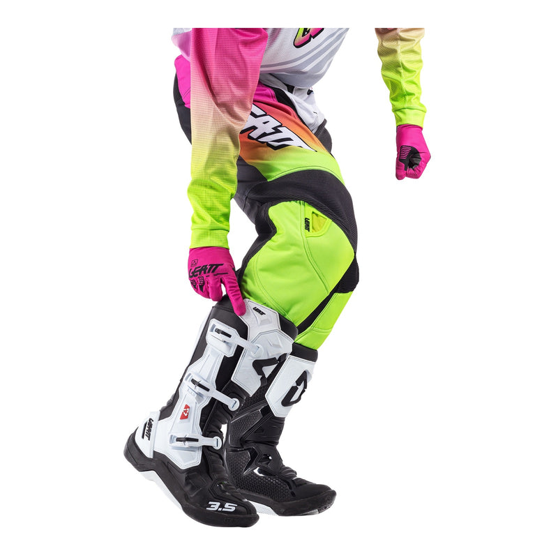 Load image into Gallery viewer, Leatt 2026 3.5 Ride Kit - Retro Pink
