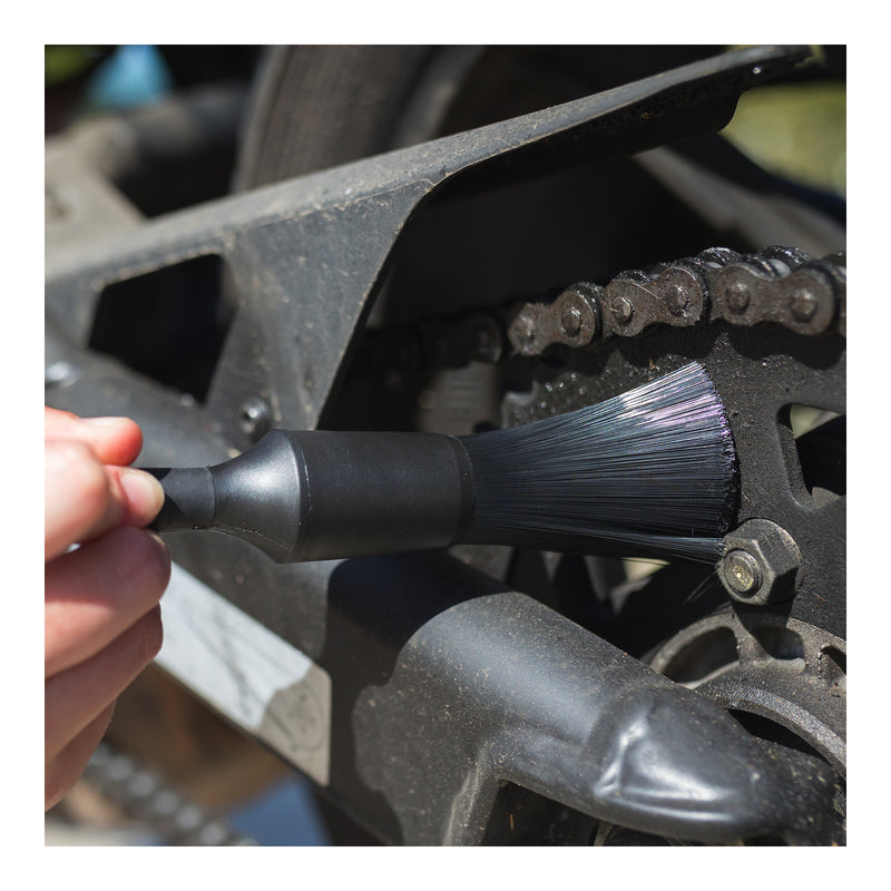 Load image into Gallery viewer, Oxford Drivetrain Pro Detailing Brush
