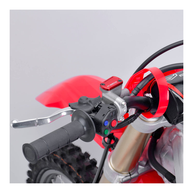 Load image into Gallery viewer, Zeta Clutch Reservoir Cover Honda CRF450R '21-, Kawasaki KX250 '21- Red
