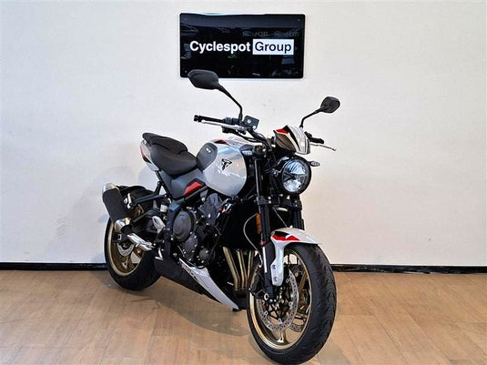 2026 Triumph Trident 800