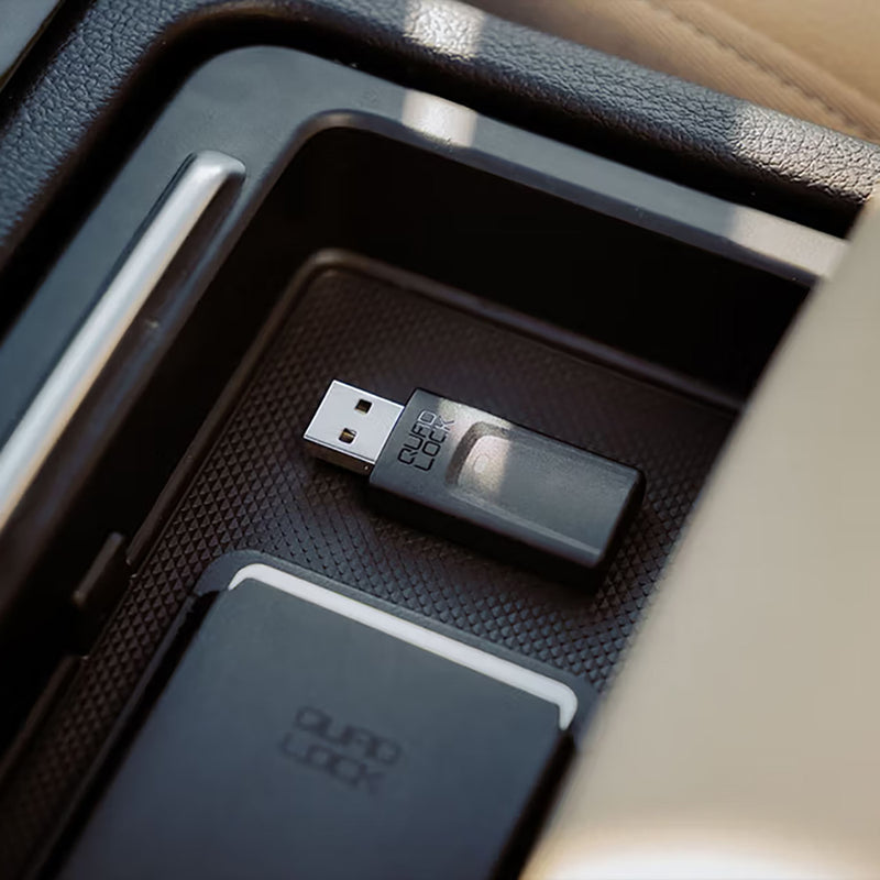 Load image into Gallery viewer, Car - Wireless CarPlay Android Auto Adaptor
