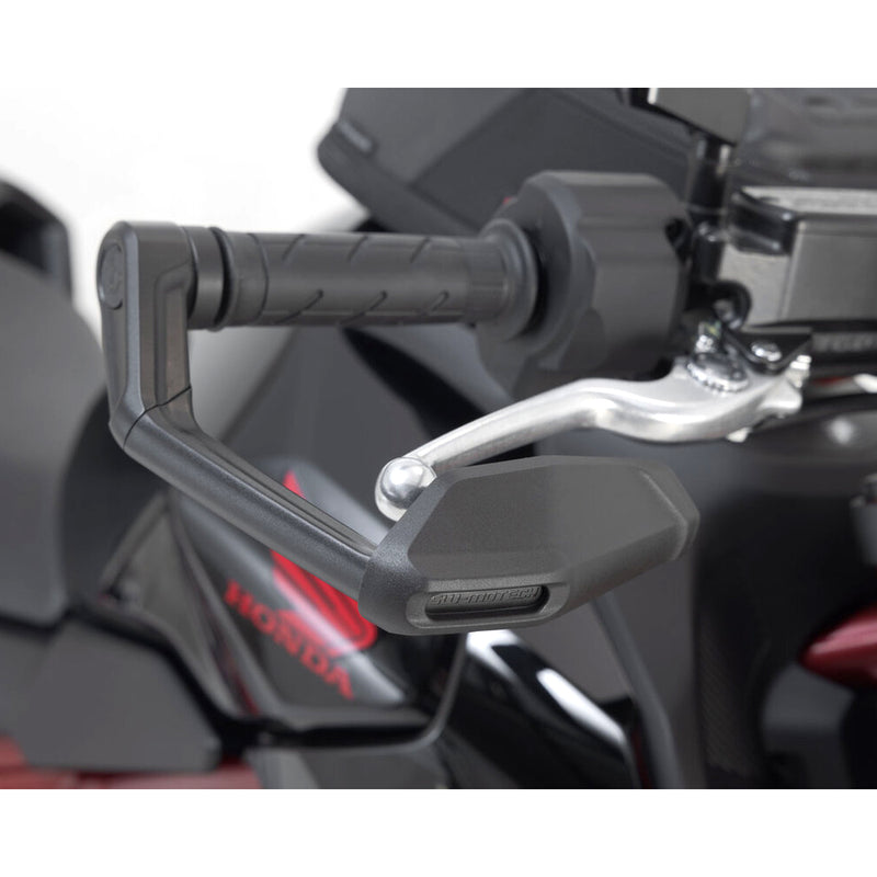 Load image into Gallery viewer, LEVER GUARDS SW MOTECH WITH WIND PROTECTION HONDA CB750 HORNET 22-ON
