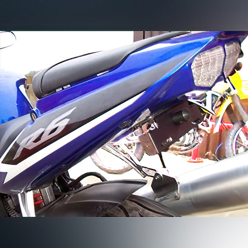 Load image into Gallery viewer, Tail Tidy for Yamaha YZF-R1 '02-'03 and YZF-R6 '03-'05

